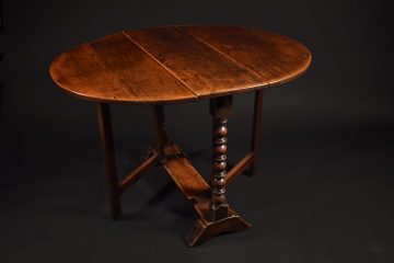 Charles II oak gate leg table Charles II oak gate leg table